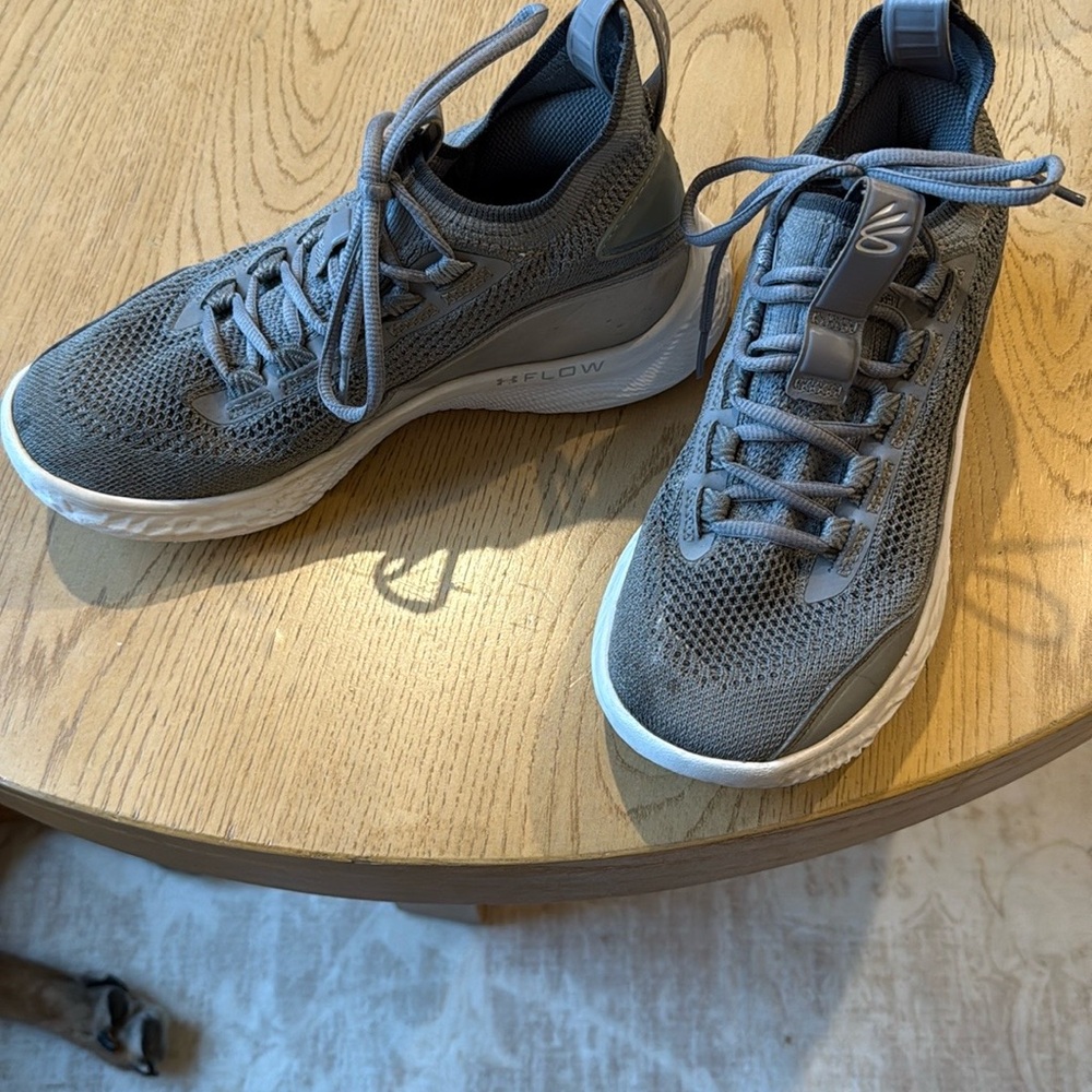 Under Armour Curry Flow 8 SHINE